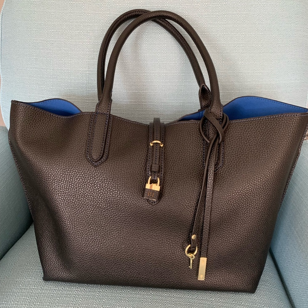 GUC Black and Blue Tutilo Tote W/Pouch